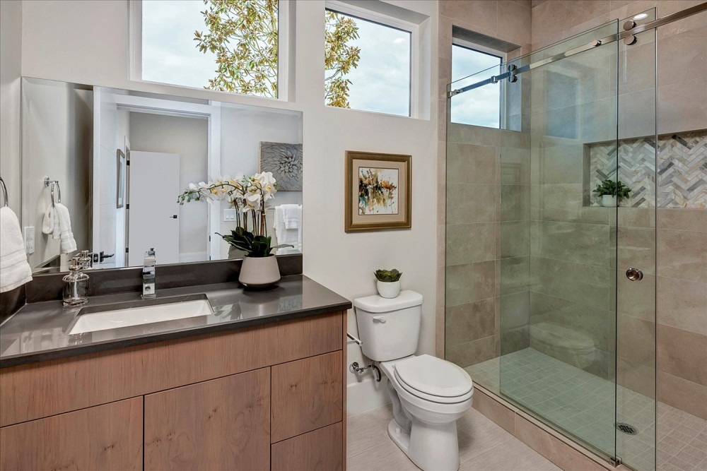 Photo #7 in the Interior Photos gallery for the Rainier - Model Home home