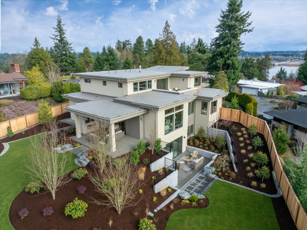 Photo #16 in the Exterior Photos gallery for the Rainier - Model Home home