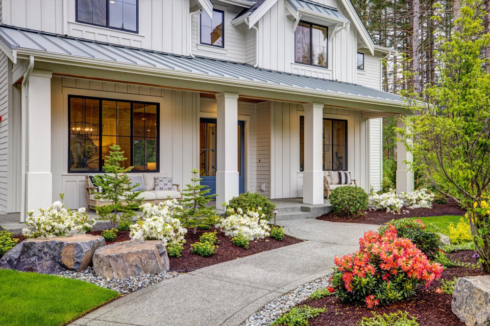 Photo #4 in the Exterior Photos gallery for the Columbia - Lot 5 home