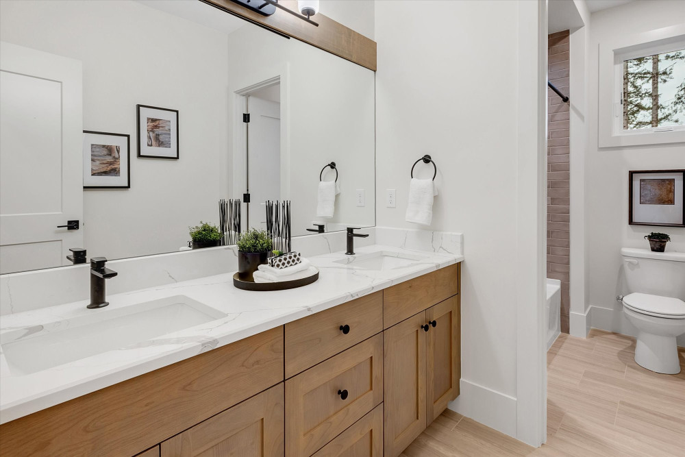 Photo #36 in the Interior Photos gallery for the Columbia - Lot 5 home