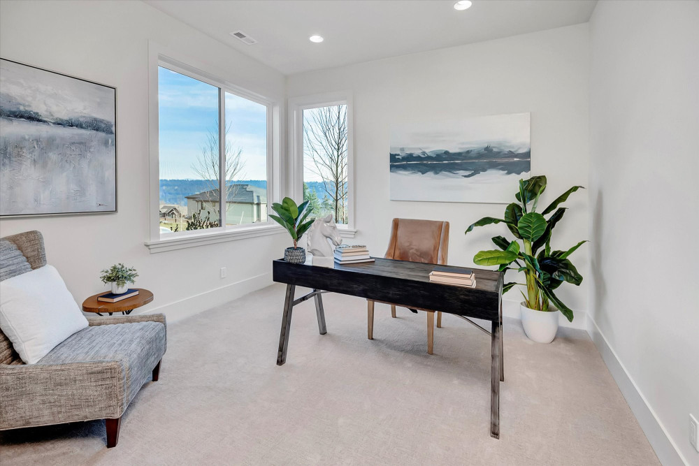 Photo #16 in the Interior Photos gallery for the Reserve I - Model Home home