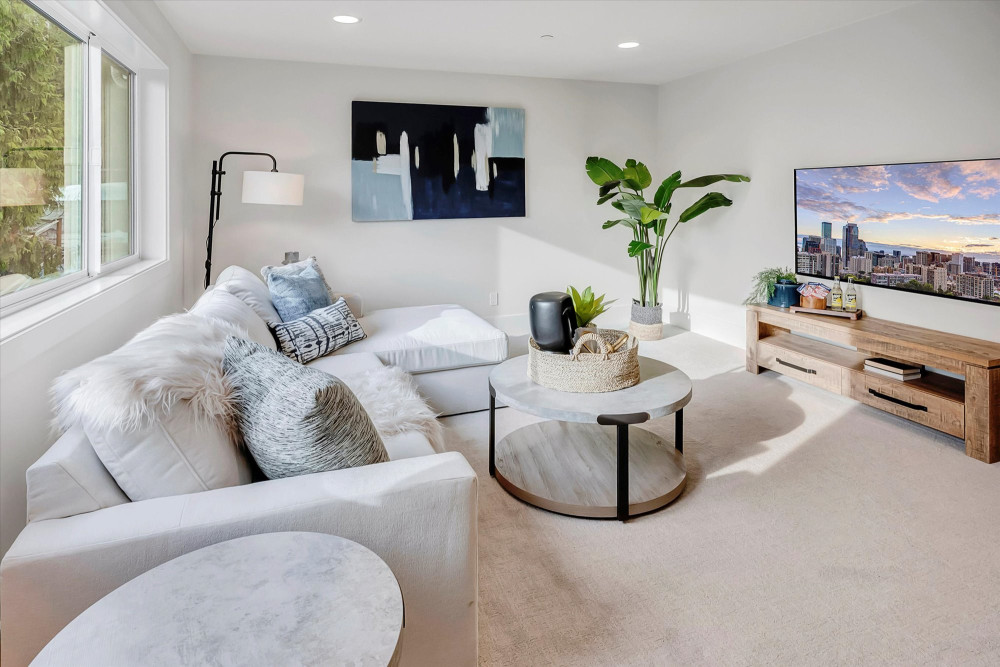 Photo #31 in the Interior Photos gallery for the Reserve I - Model Home home