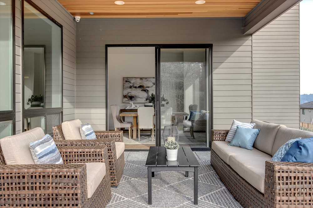 Photo #8 in the Exterior Photos gallery for the Reserve I - Model Home home