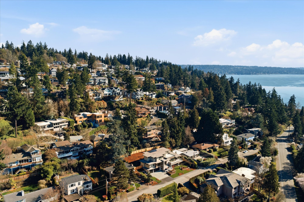 Photo #24 in the Exterior Photos gallery for the Westview - Model Home home