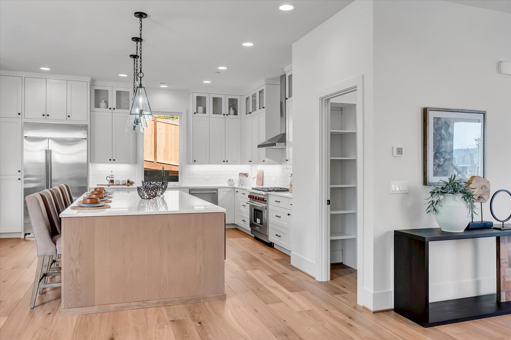 Photo #3 in the Interior Photos gallery for the Provence - Model Home home