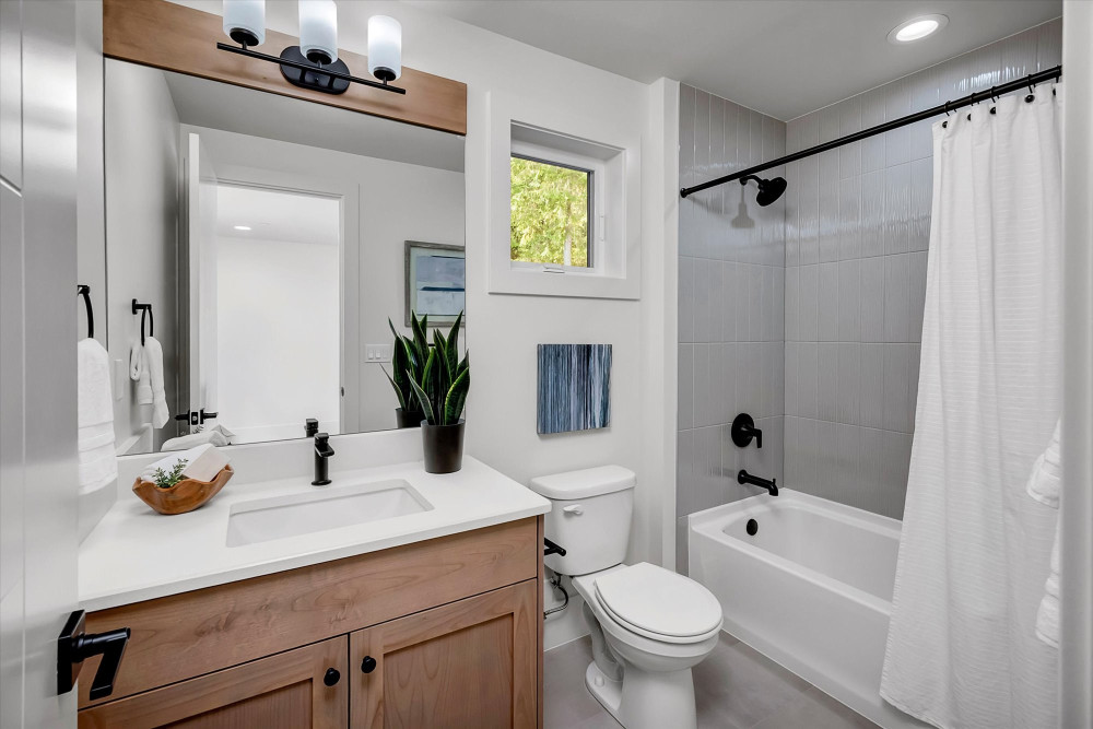 Photo #32 in the Interior Photos gallery for the Provence - Model Home home