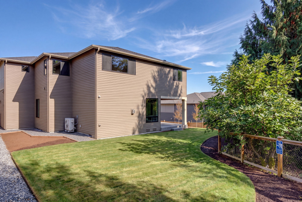 Photo #8 in the Exterior Photos gallery for the Reserve II - Lot 4 home