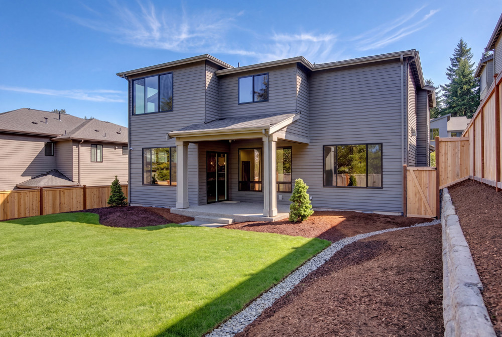 Photo #8 in the Exterior Photos gallery for the Estate II - Lot 11 home