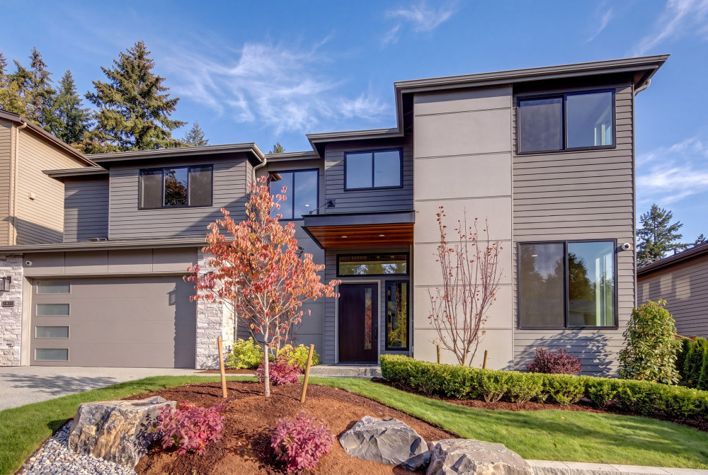Photo #3 in the Exterior Photos gallery for the Estate II - Lot 11 home