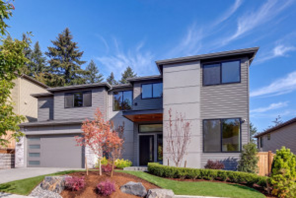 Photo #9 in the Exterior Photos gallery for the Estate II - Lot 11 home